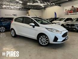 FORD - FIESTA 1.6 TITANIUM HATCH 16V FLEX 4P AUTOMÁTICO - 2018/2018 - BRANCA - R$ 59.900,00