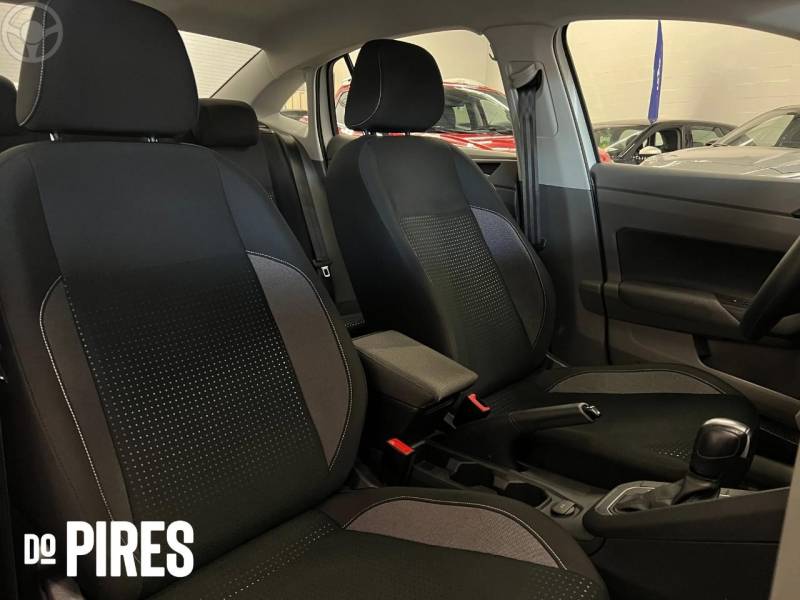 VOLKSWAGEN - VIRTUS 1.0 200 TSI COMFORTLINE AUTOMÁTICO - 2022/2022 - BRANCA - R$ 89.900,00