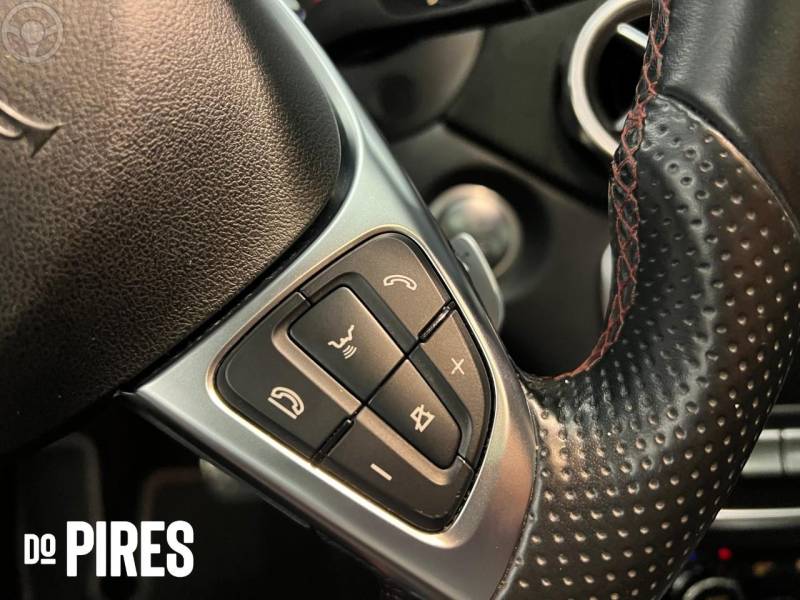 MERCEDES-BENZ - GLA 250 2.0 16V TURBO SPORT 4P AUTOMÁTICO - 2018/2018 - PRETA - R$ 149.900,00
