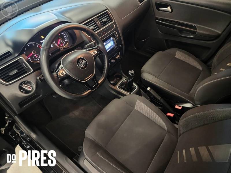 VOLKSWAGEN - FOX 1.6 MSI RUN 8V FLEX 4P MANUAL - 2017/2017 - PRETA - R$ 52.900,00