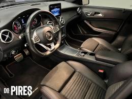 MERCEDES-BENZ - GLA 250 2.0 16V TURBO SPORT 4P AUTOMÁTICO - 2018/2018 - PRETA - R$ 149.900,00