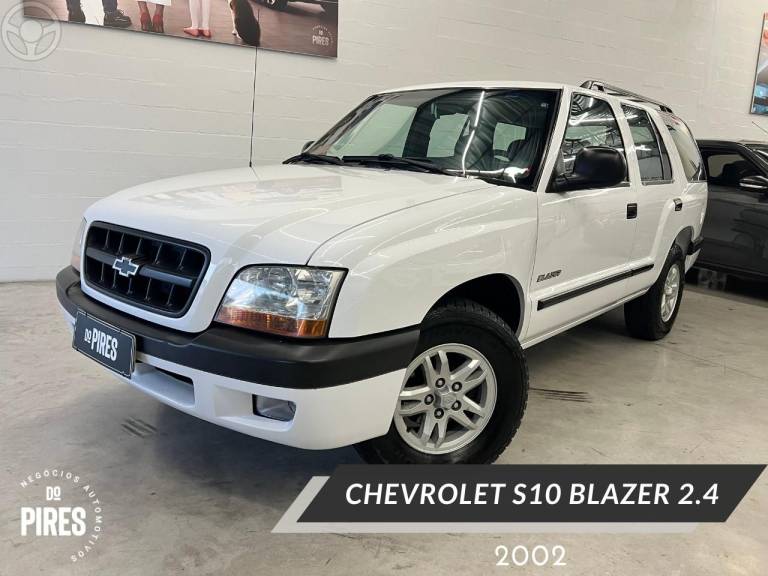 CHEVROLET - BLAZER 2.4 MPFI 4X2 8V 4P MANUAL - 2002/2002 - BRANCA - R$ 38.900,00