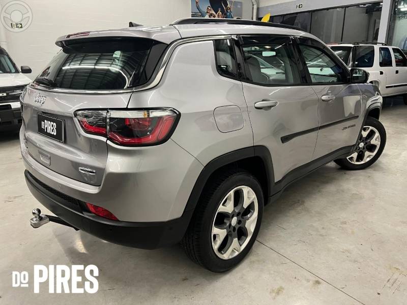 JEEP - COMPASS 2.0 16V DIESEL LONGITUDE 4X4 AUTOMÁTICO - 2019/2020 - PRATA - R$ 111.900,00
