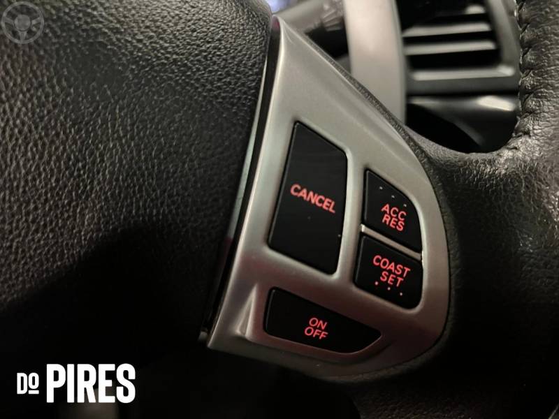 MITSUBISHI - LANCER 2.0 GT 16V 4P AUTOMÁTICO - 2013/2014 - BRANCA - R$ 68.900,00