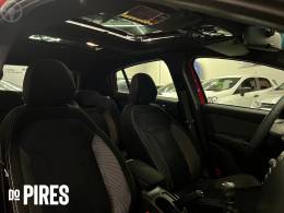 FIAT - BRAVO 1.8 SPORTING 16V FLEX 4P MANUAL - 2015/2016 - VERMELHA - R$ 64.900,00
