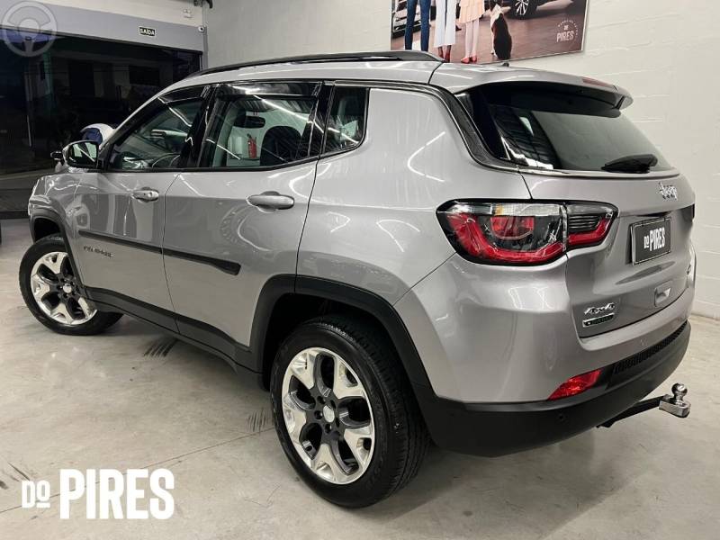 JEEP - COMPASS 2.0 16V DIESEL LONGITUDE 4X4 AUTOMÁTICO - 2019/2020 - PRATA - R$ 111.900,00