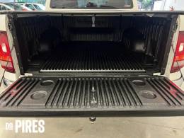 VOLKSWAGEN - AMAROK 3.0 V6 TDI HIGHLINE CD DIESEL 4MOTION AUTOMÁTICO - 2021/2022 - BRANCA - R$ 179.900,00