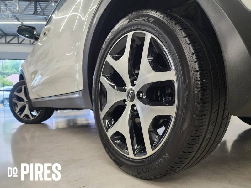 KIA MOTORS - SPORTAGE 2.0 EX2 4X2 16V FLEX 4P AUTOMÁTICO - 2016/2017 - BRANCA - R$ 109.900,00