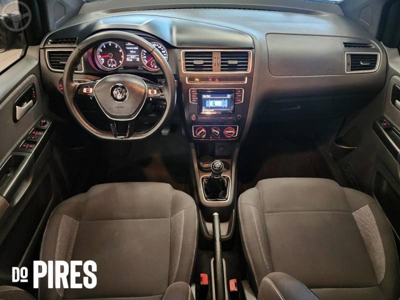 VOLKSWAGEN - FOX 1.6 MSI RUN 8V FLEX 4P MANUAL - 2017/2017 - PRETA - R$ 52.900,00