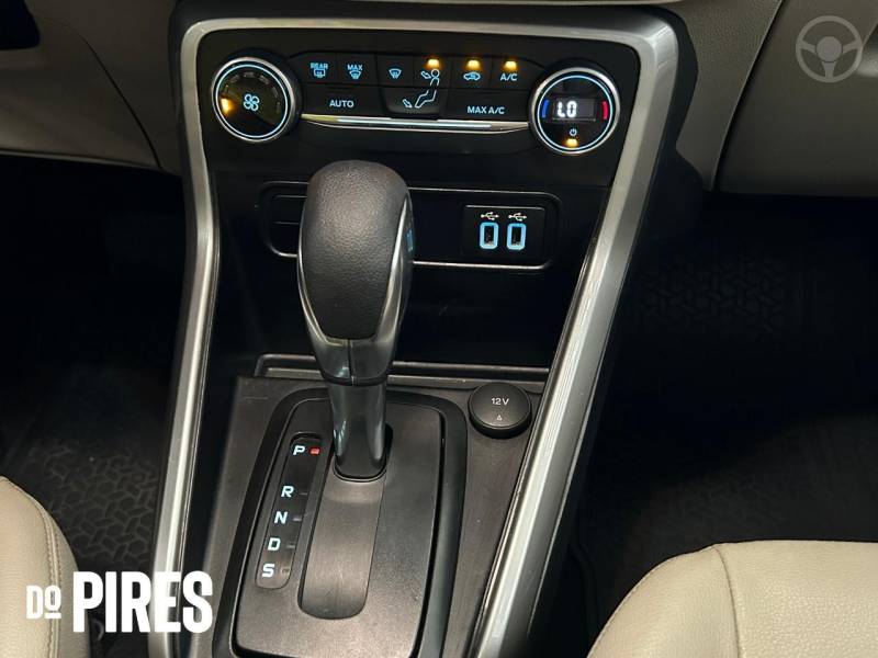 FORD - ECOSPORT 2.0 TITANIUM 16V FLEX 4P AUTOMÁTICO - 2018/2019 - BRANCA - R$ 81.900,00