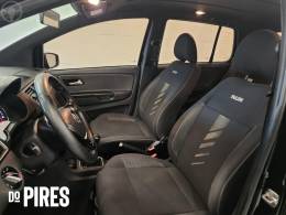 VOLKSWAGEN - FOX 1.6 MSI RUN 8V FLEX 4P MANUAL - 2017/2017 - PRETA - R$ 54.900,00