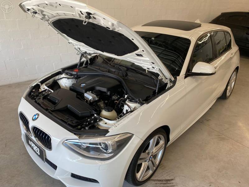 BMW - 125I 2.0 M SPORT 16V 4P AUTOMÁTICO - 2013/2014 - BRANCA - R$ 114.900,00