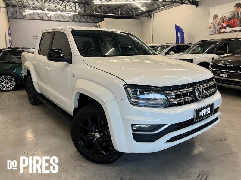 VOLKSWAGEN - AMAROK 3.0 V6 TDI HIGHLINE CD DIESEL 4MOTION AUTOMÁTICO - 2021/2022 - BRANCA - R$ 179.900,00