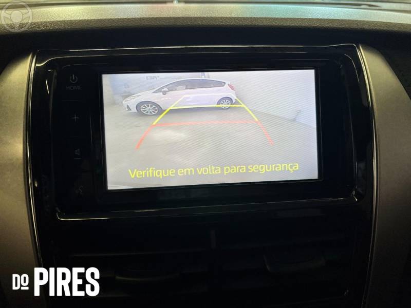 TOYOTA - YARIS 1.5 16V XL PLUS TECH FLEX AUTOMÁTICO - 2021/2022 - CINZA - R$ 86.900,00