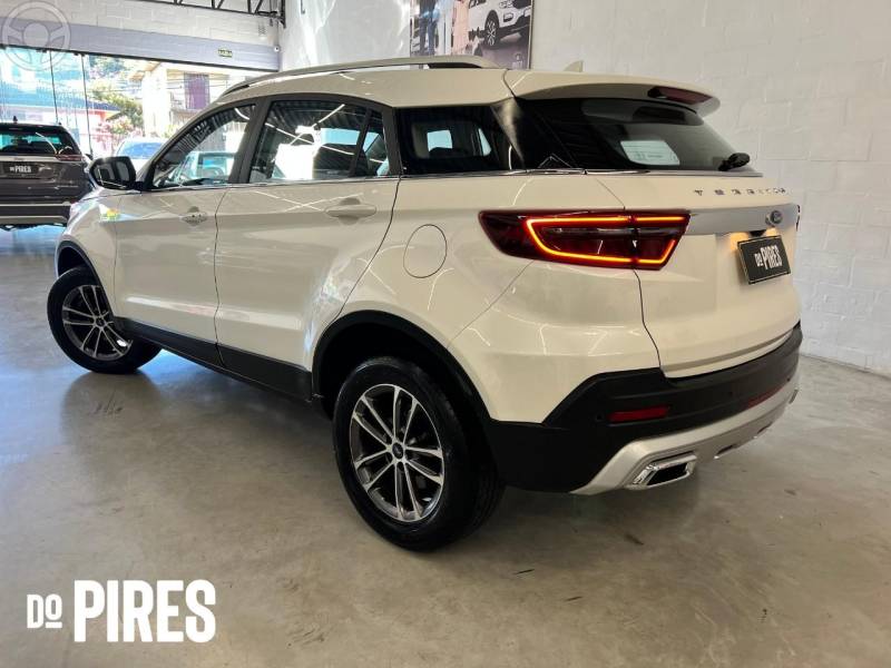 FORD - TERRITORY 1.5 GTDI ECOBOOST SEL 16V 4P AUTOMÁTICO - 2020/2021 - BRANCA - R$ 117.900,00