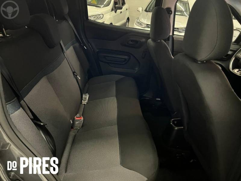 CITROËN - C3 1.6 LIVE PACK 16V FLEX 4P AUTOMÁTICO - 2023/2024 - CINZA - R$ 76.900,00