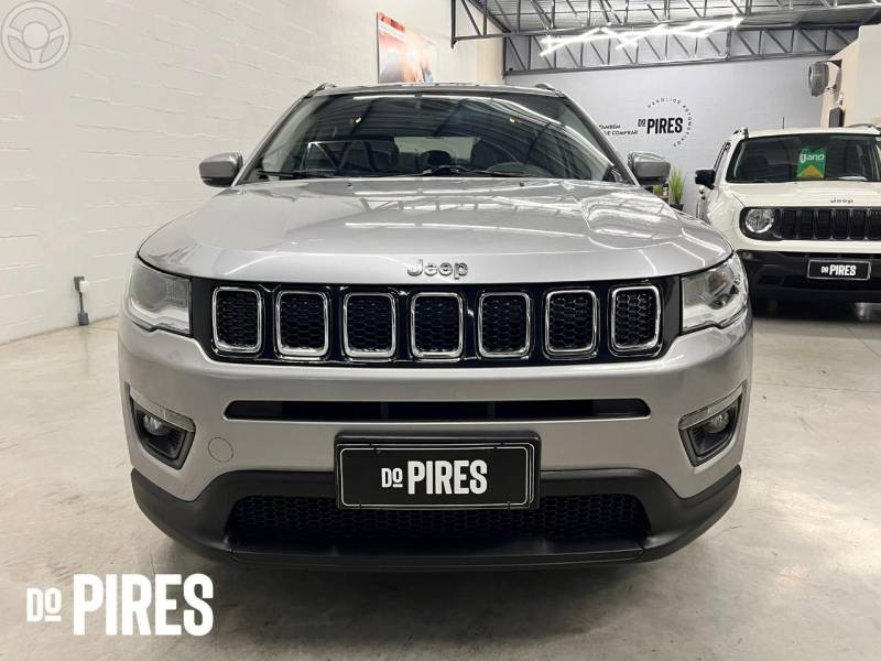 JEEP - COMPASS 2.0 16V FLEX LONGITUDE AUTOMÁTICO - 2018/2019 - PRATA - R$ 99.900,00