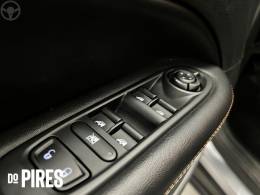 JEEP - COMPASS 2.0 16V FLEX LONGITUDE AUTOMÁTICO - 2018/2019 - PRATA - R$ 99.900,00