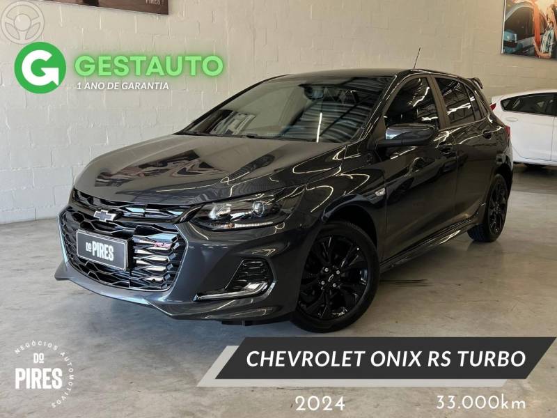 CHEVROLET - ONIX 1.0 HATCH RS 12V TURBO 4P AUTOMÁTICO - 2023/2024 - CINZA - R$ 94.900,00