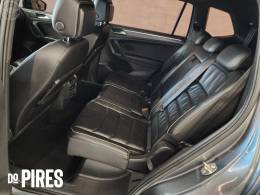 VOLKSWAGEN - TIGUAN 2.0 ALLSPACE R-LINE 350 TSI 4X4 4P - 2018/2018 - CINZA - R$ 148.900,00