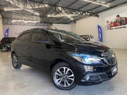 CHEVROLET - ONIX 1.4 MPFI LTZ 8V FLEX 4P MANUAL - 2016/2016 - PRETA - R$ 55.900,00