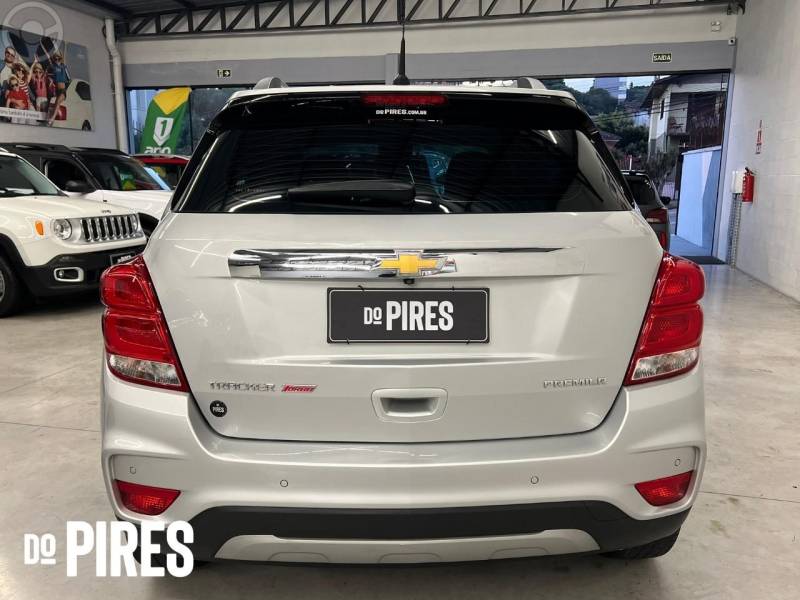 CHEVROLET - TRACKER 1.4 16V PREMIER TURBO FLEX 4P AUTOMÁTICO - 2018/2019 - PRATA - R$ 92.900,00