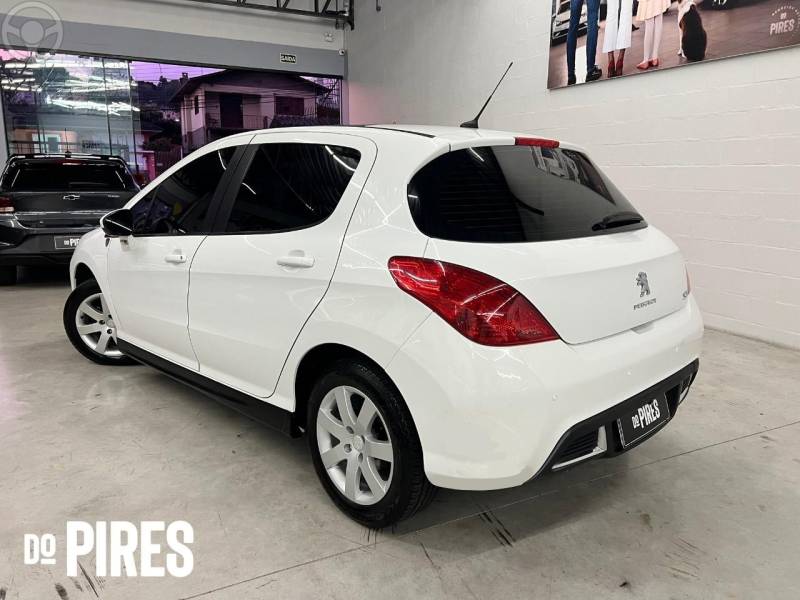 PEUGEOT - 308 2.0 ALLURE 16V FLEX 4P MANUAL - 2012/2013 - BRANCA - R$ 38.900,00