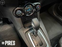 FORD - FIESTA 1.6 TITANIUM HATCH 16V FLEX 4P AUTOMÁTICO - 2018/2018 - BRANCA - R$ 59.900,00