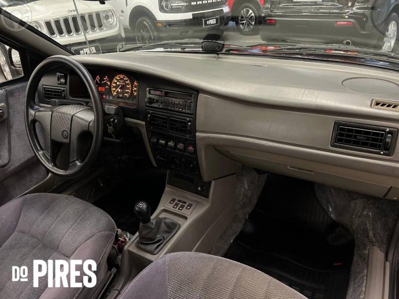 VOLKSWAGEN - SANTANA 2.0 GLSI 8V 4P MANUAL - 1993/1993 - VERMELHA - R$ 64.900,00