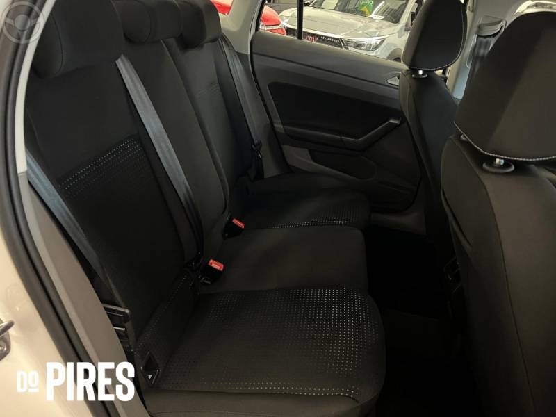 VOLKSWAGEN - VIRTUS 1.0 200 TSI COMFORTLINE AUTOMÁTICO - 2022/2022 - BRANCA - R$ 89.900,00
