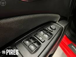 FIAT - BRAVO 1.8 SPORTING 16V FLEX 4P MANUAL - 2015/2016 - VERMELHA - R$ 64.900,00
